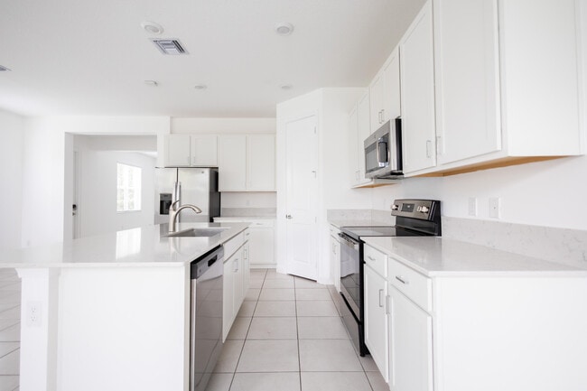 Building Photo - 9006 Zevon Ct