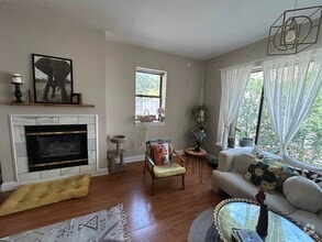 Building Photo - Peregrine 128