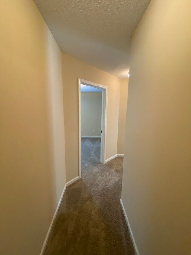 Building Photo - Gated Community - 3 Bedroom 2 Bathroom Cordova Rental Home