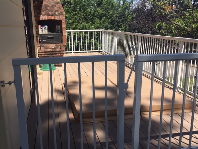 Building Photo - 3+ Bedroom, 3 Bath Available in quiet Spok...
