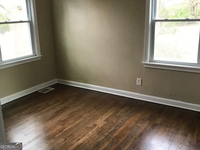 Building Photo - 839 Mimosa Dr