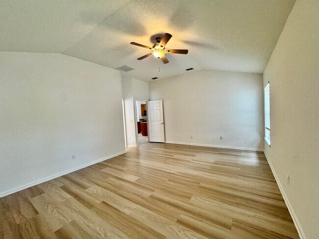 Building Photo - 1012 Arbor Trails Ct