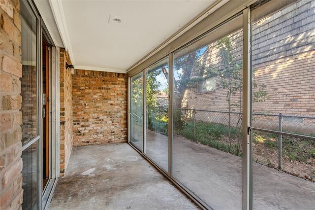 Building Photo - 7505 Brentcove Cir