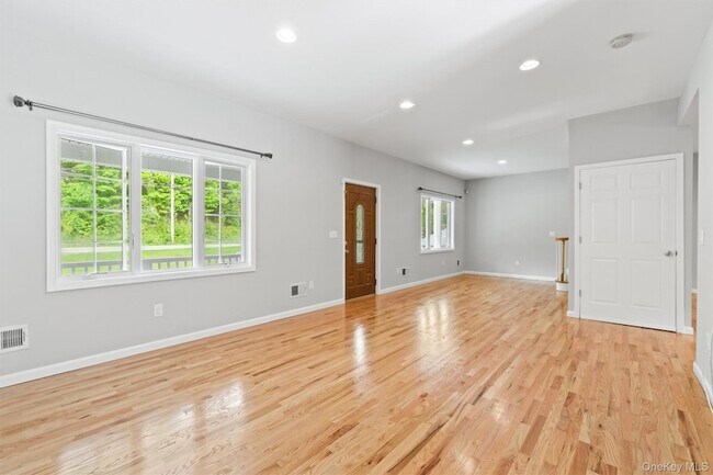 Building Photo - 436 Jessup Rd