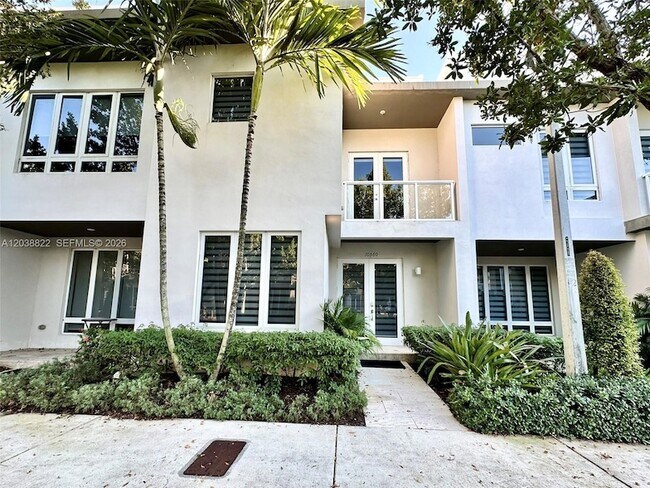 Building Photo - 10560 NW 63rd Terrace
