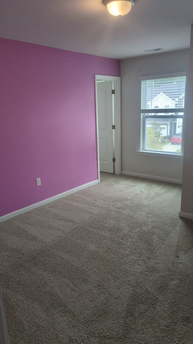 Building Photo - 784 Amarra Dr