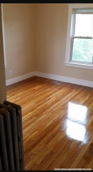 Building Photo - 3961 Washington St