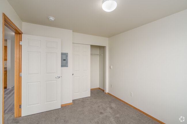 1BR, 1BA - 546SF - Bedroom - Casa Pacifica
