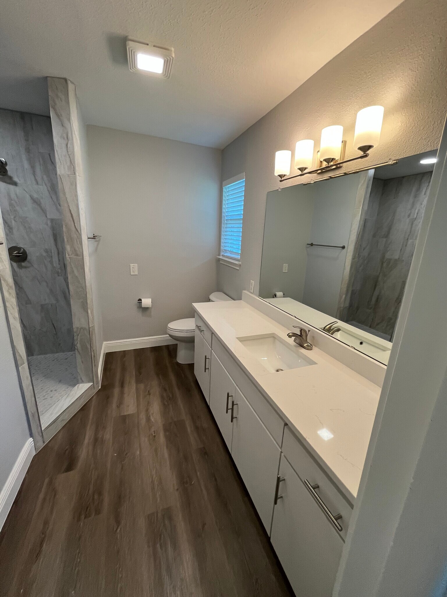 Building Photo - 3730 Tam O Shanter Dr