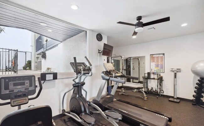 Building Photo - Coastal Ventura living – Gorgeous Ocean Views near Surfers Point