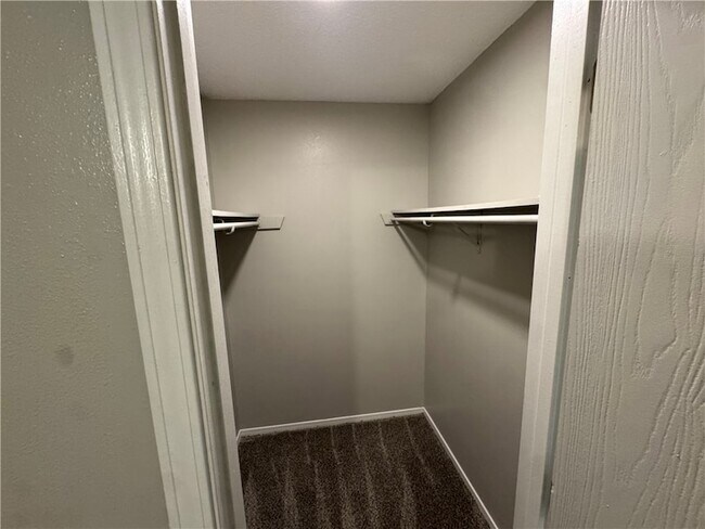 Building Photo - 4420 W Franciscan Trail