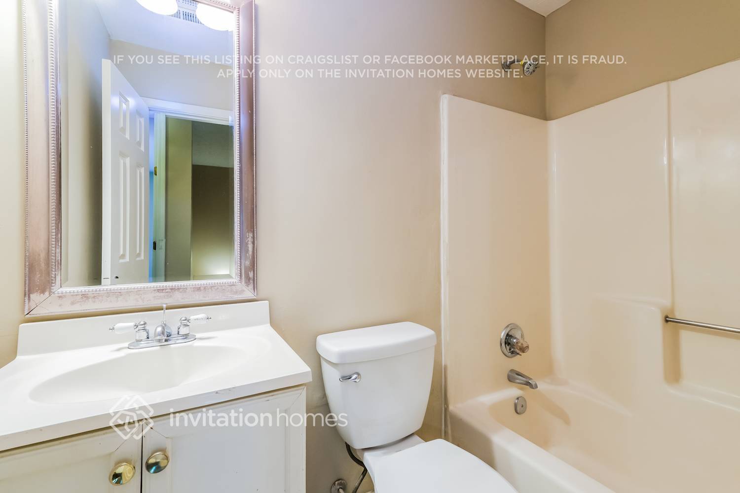 Building Photo - 2538 Amber Valley Dr