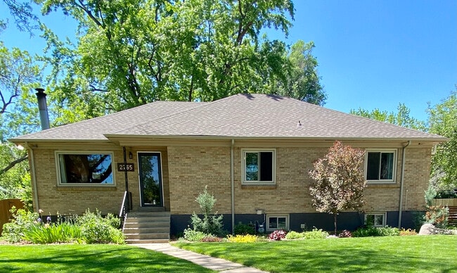 Primary Photo - 2765 Pierce St