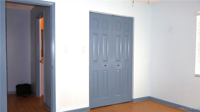 Building Photo - 9601 W Berry Ln