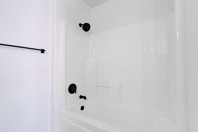 Building Photo - 5792 Ambassador Ave