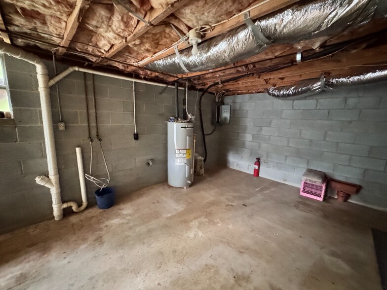 Building Photo - 459 Worley Rd