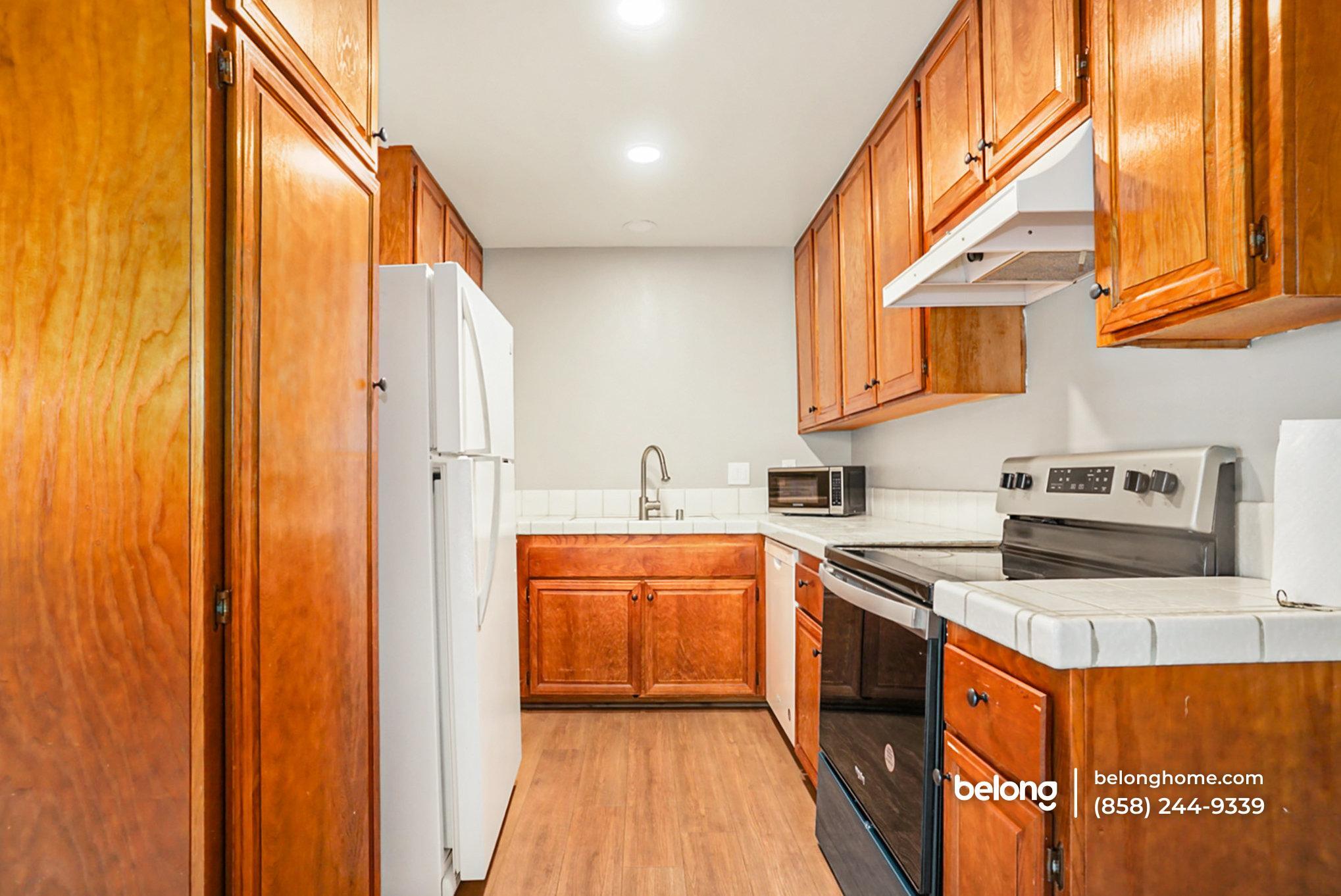 Building Photo - 3857 Camino Lindo