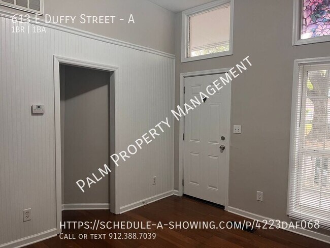 Building Photo - 613 E Duffy St