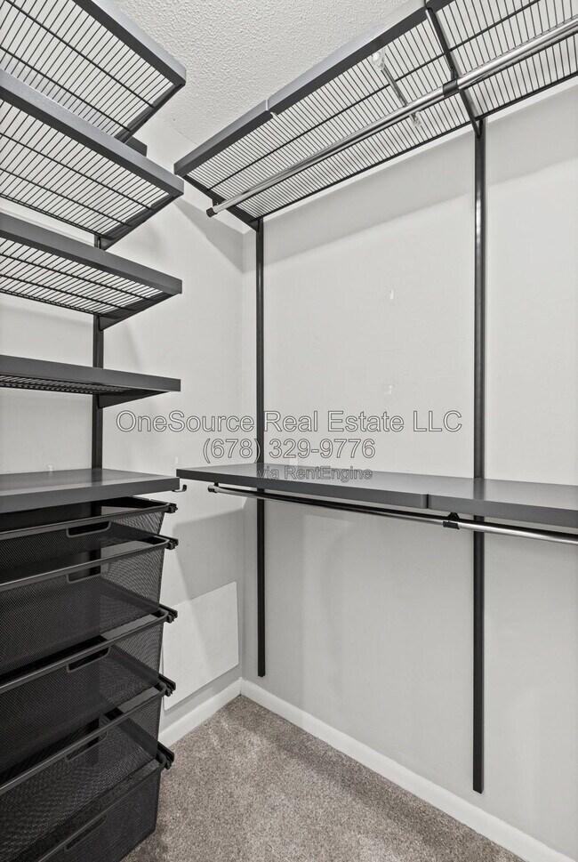 Building Photo - 7312 Cardigan Cir NE