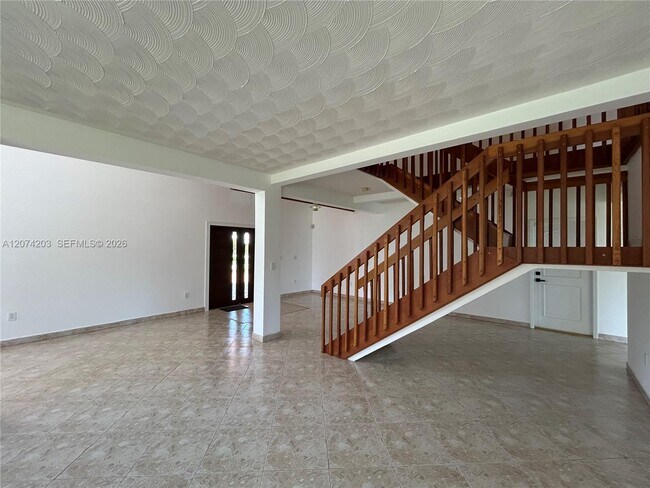 Building Photo - 6611 SW 99th Ave