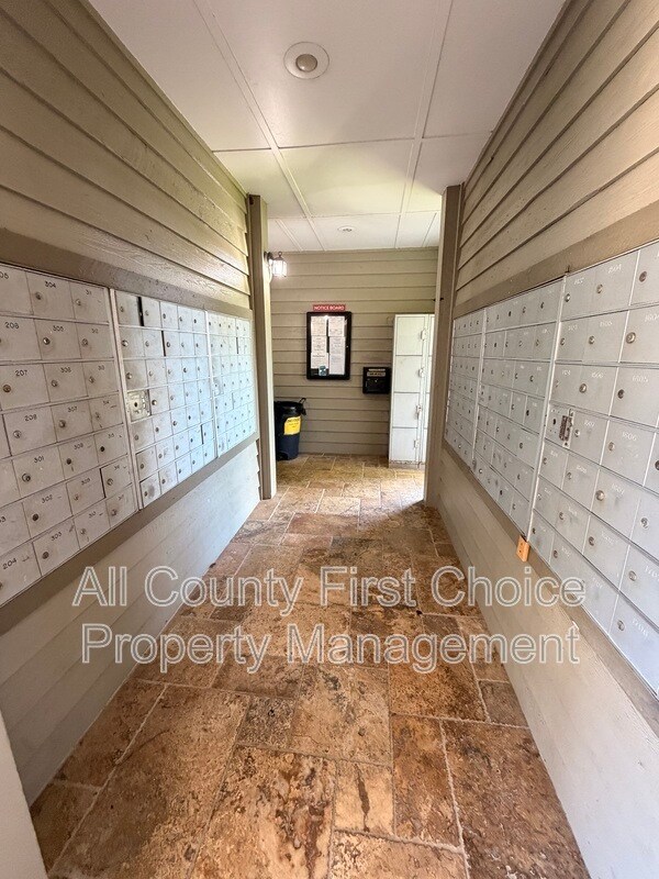 Building Photo - 9100 9th St N