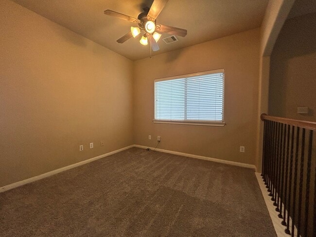 Building Photo - 1724 Aden Mist Dr