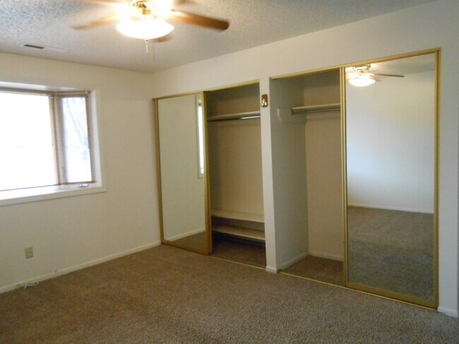 Building Photo - 61360 Keelally Ct