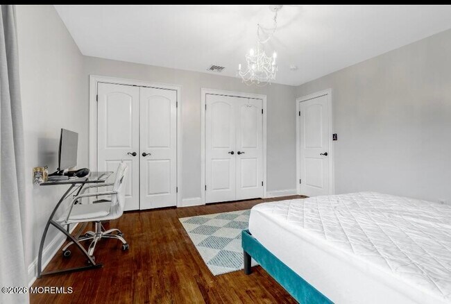 Building Photo - 28 Musket Ln