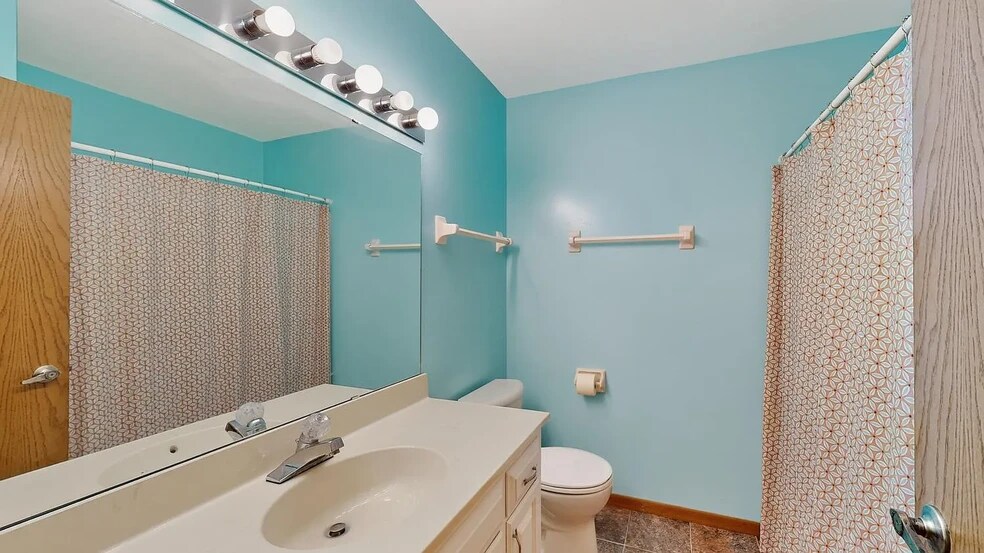 Bath 1 - 4543 Arbor Dr NW