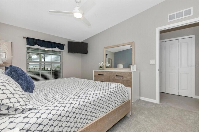 Building Photo - 12550 Galapagos Ct