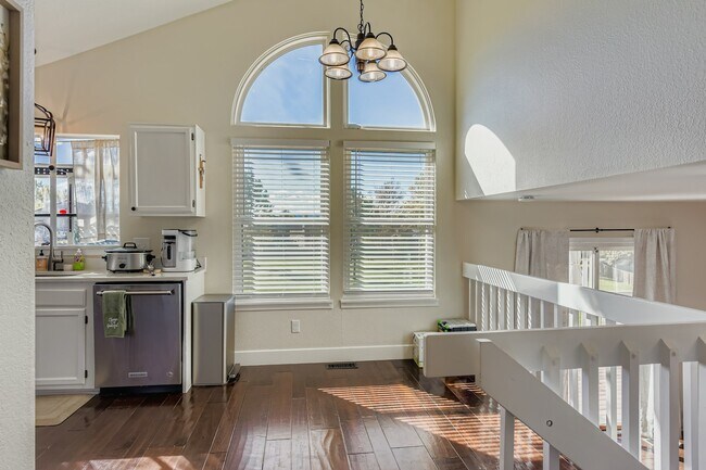 Building Photo - 6276 Nassau Ct