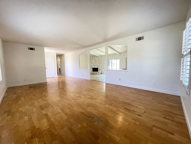 Building Photo - 4301 Edenbury Dr