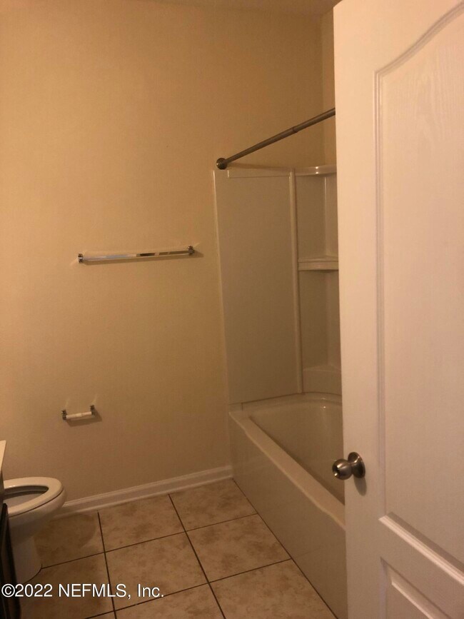 Building Photo - 4990 Key Lime Dr