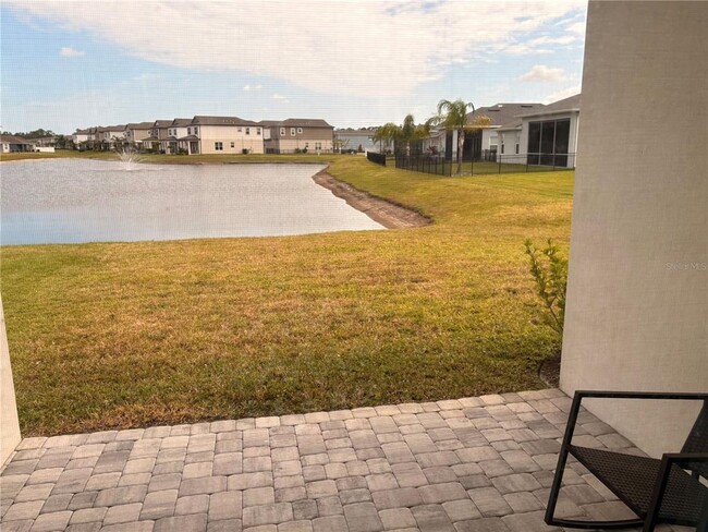 Building Photo - 3109 King Palm Dr