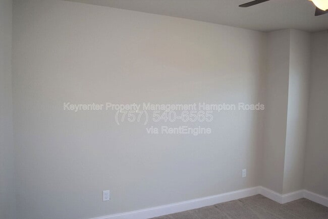 Building Photo - 1 Worden Pl