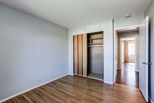 Building Photo - 3 Bed / 2 Bath San Bruno home in highly so...