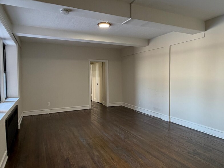 Building Photo - 195 Prospect St