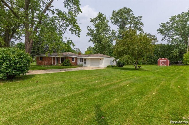 Building Photo - 2754 Candlewick Dr