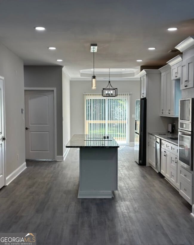 Building Photo - 222 Taylor Cir