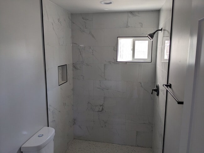 Building Photo - Brand New 1 Bed / 1 Bath – Move-In Ready A...