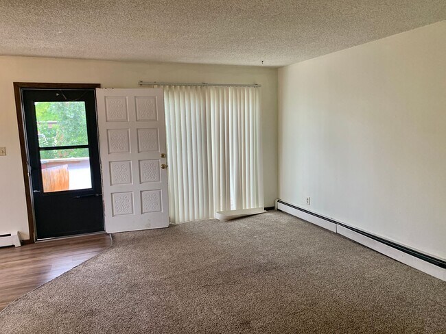 Building Photo - Great 3 Bedroom 1 Bath in Loveland!