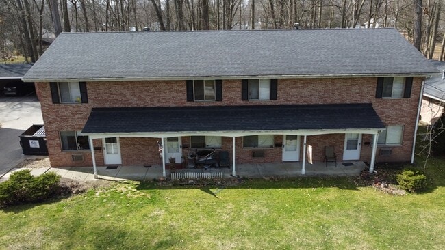 Primary Photo - 473 Brentwood Dr