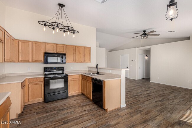 Building Photo - 40234 N Lerwick Dr