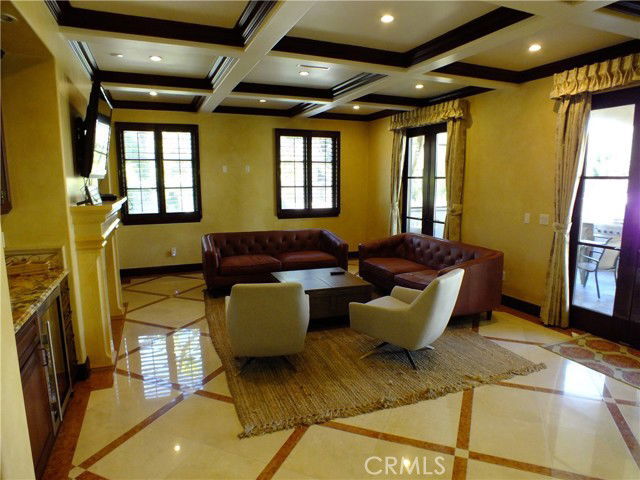 Building Photo - 903 10th St