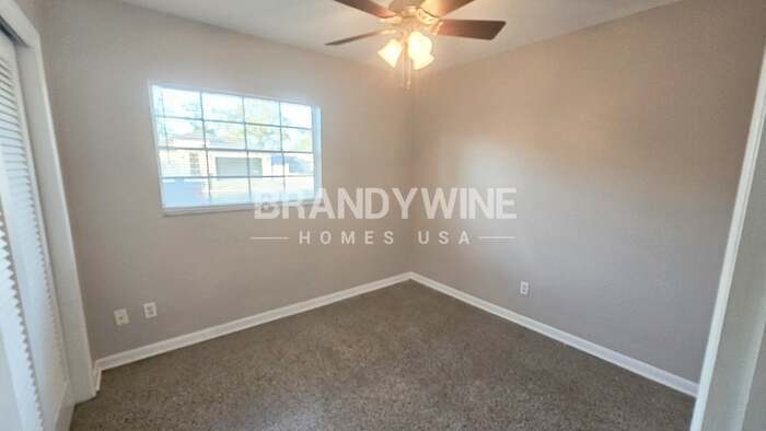 Building Photo - 1508 W Hamilton Ave