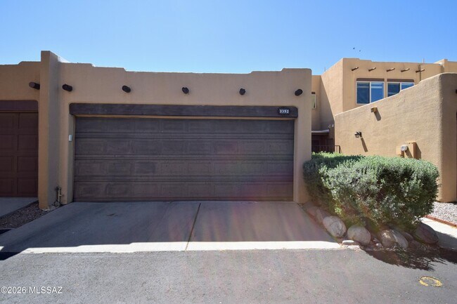 Building Photo - 3352 E Popinac Loop