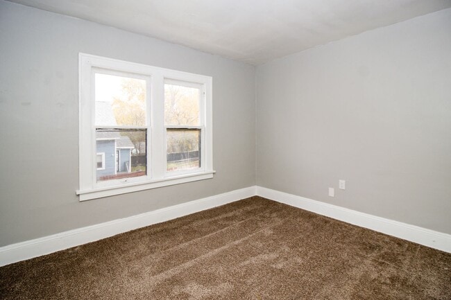 Building Photo - 14112 Edgewood Ave