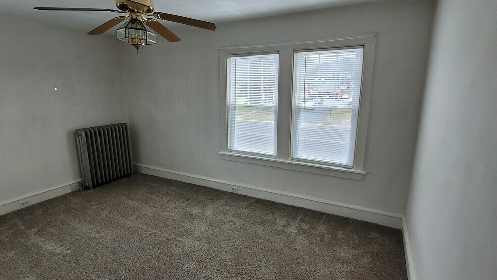 Building Photo - 4120 Kutztown Rd