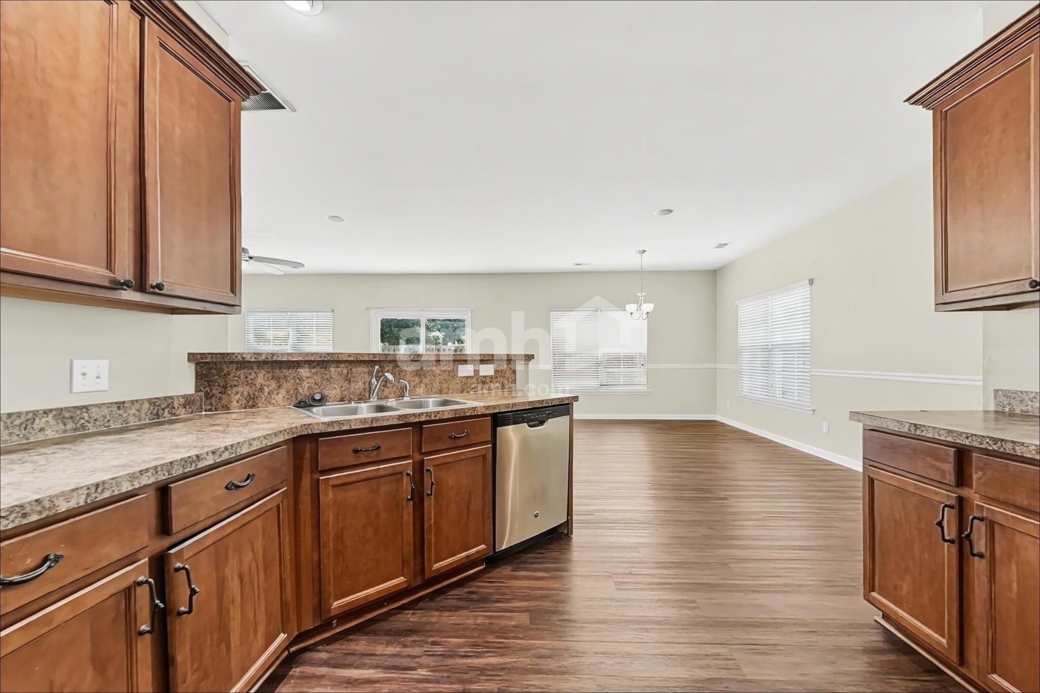 Building Photo - 51 Sand Valley Ct