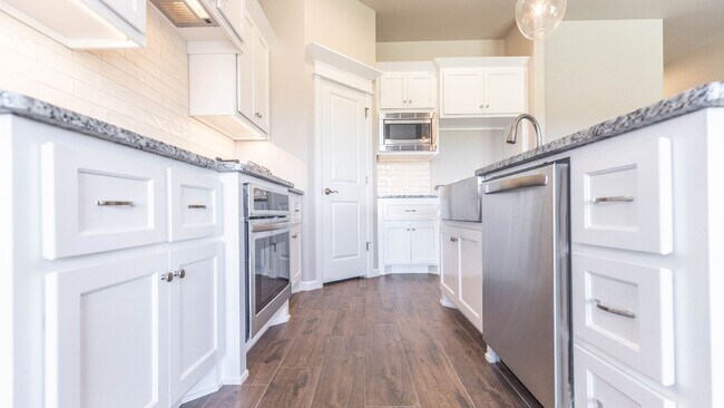 Building Photo - 8309 Rainier St